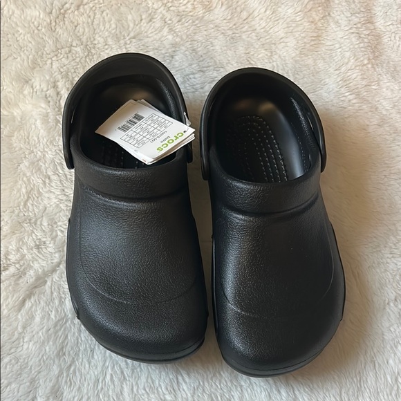 CROCS Shoes - CROCS Black Water Shoes Slip-Resistant Ventilated